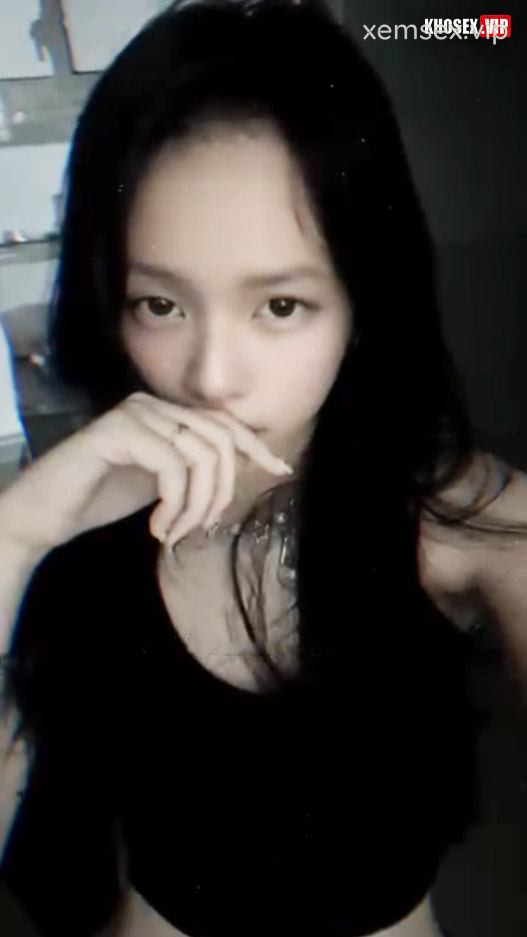 chich-em-thanh-thao-2k4-tan-binh-khau-dam-sieu-nung-hinh-08