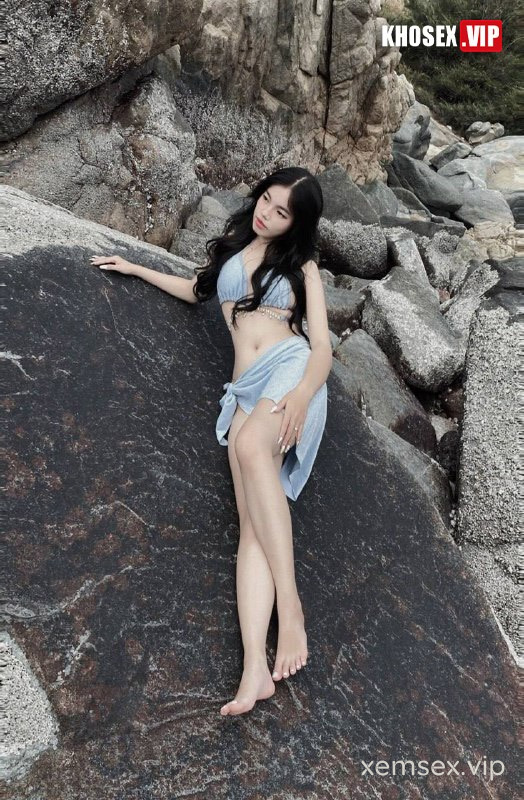 clip-sex-nguyen-my-hanh-cunniella-sinh-vien-dam-dang-lam-no-le-tinh-duc-cho-sugar-daddy-hinh-06