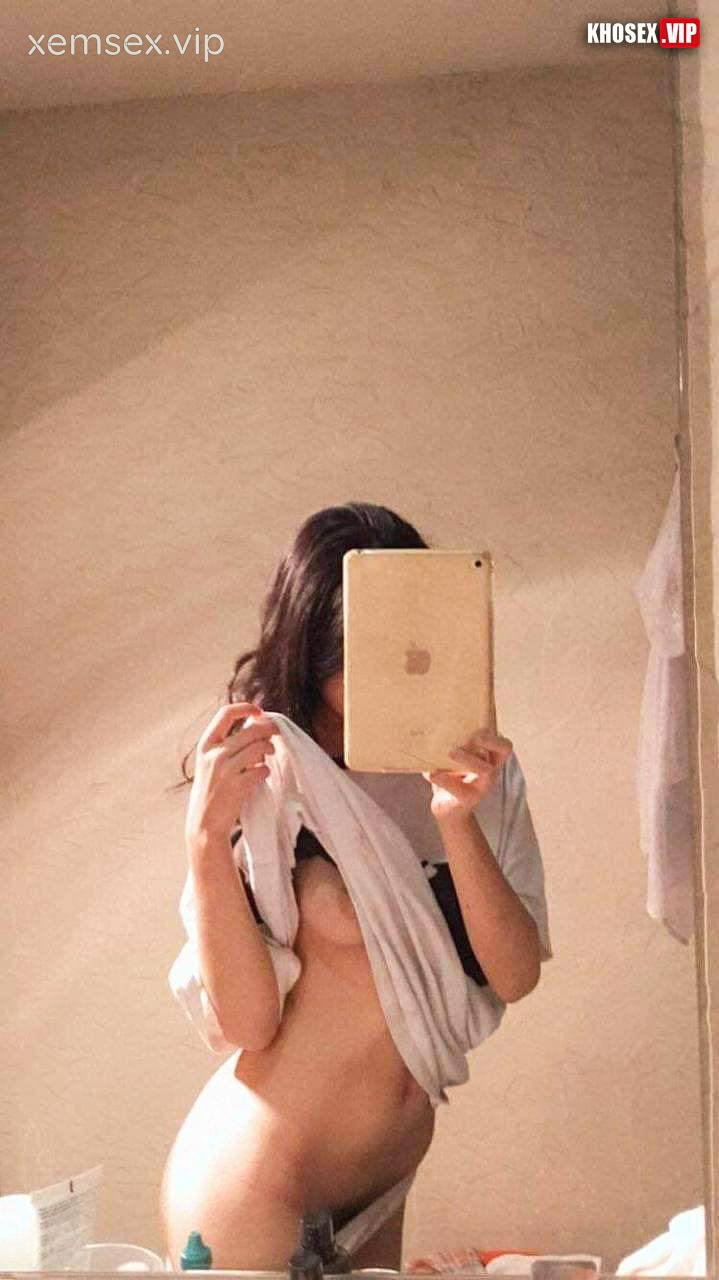 lo-clip-sex-tiktoker-chan-chan-em-muon-anh-ban-vo-lon-em-hinh-09
